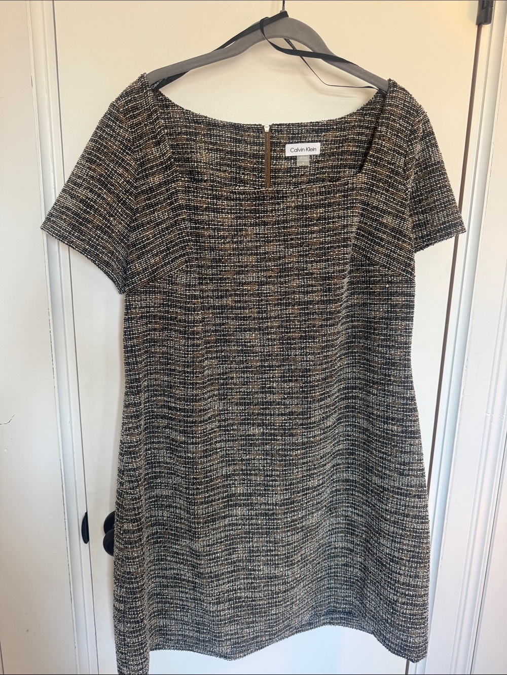 Calvin Klein | Tweed Shift Dress in Neutral Black & Tan | 16